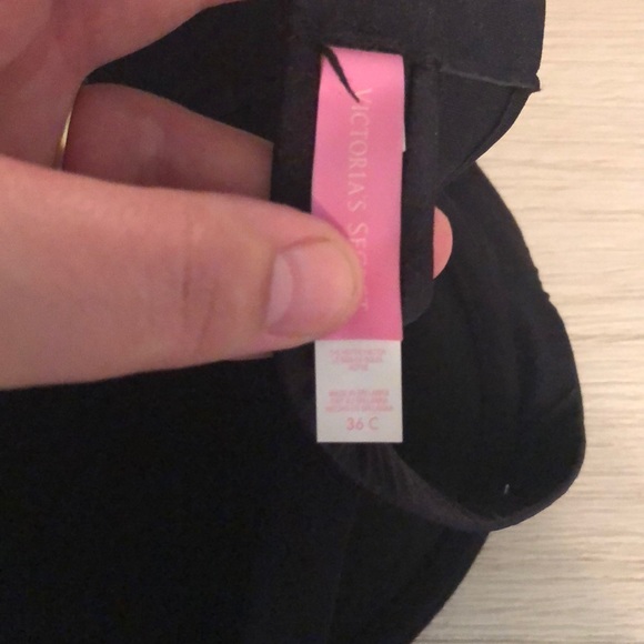 Victoria’s Secret swum top - Picture 3 of 3